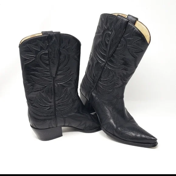 Guess by Marciano | Shoes | Guess By Marciano Black Leather  display picture 1